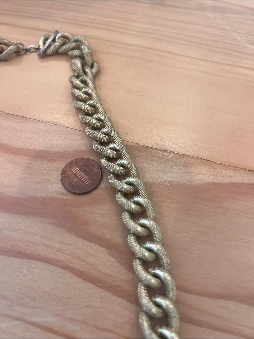 Vintage Avon Textured Gold-Tone Curb Chain Necklace